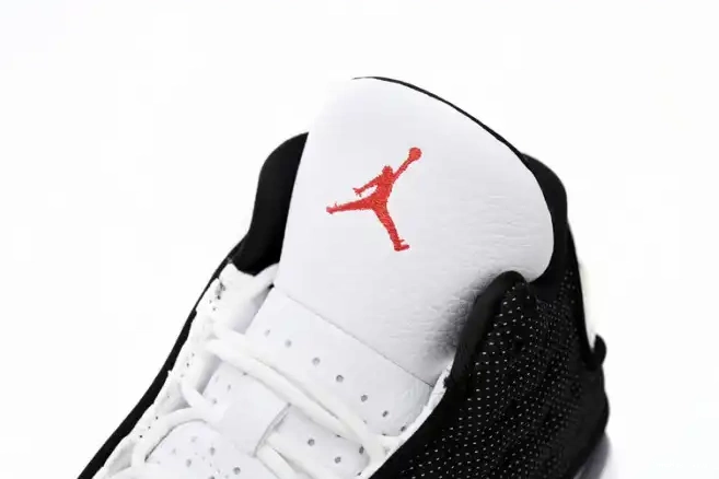 One Kick 13 Retro Jordan Black DJ5982-060 Flint Air 0615